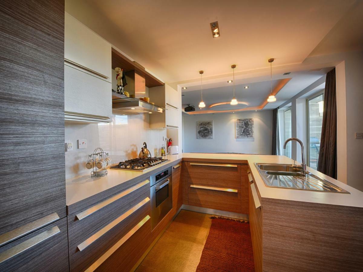 Anthony'S Maisonette Villa Qala Ngoại thất bức ảnh